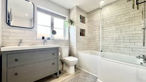 Photo 24- click for photo gallery